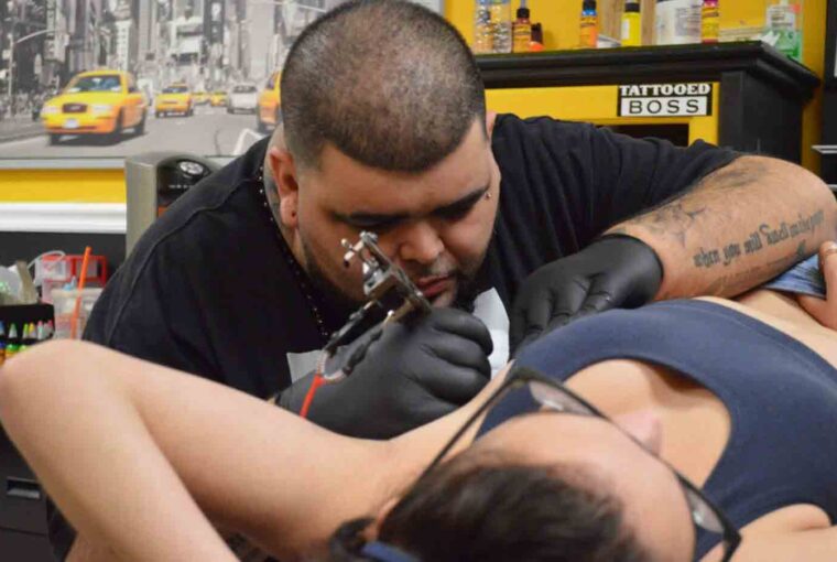 Industry Insider : Bobby Deerfield of Crack Tattoo Studio