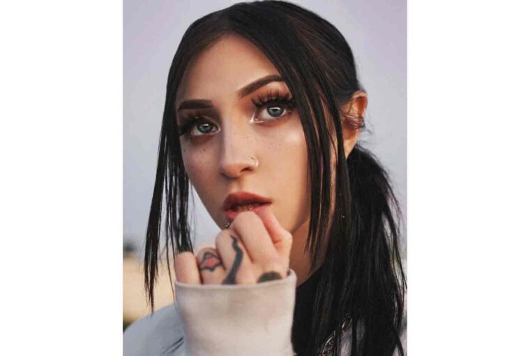 What are some of the common materials used for body jewelry?